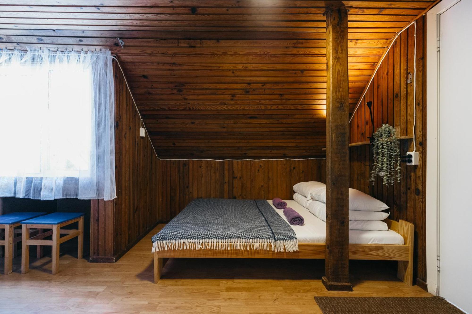 Hotel Guboja à Nido Chambre photo